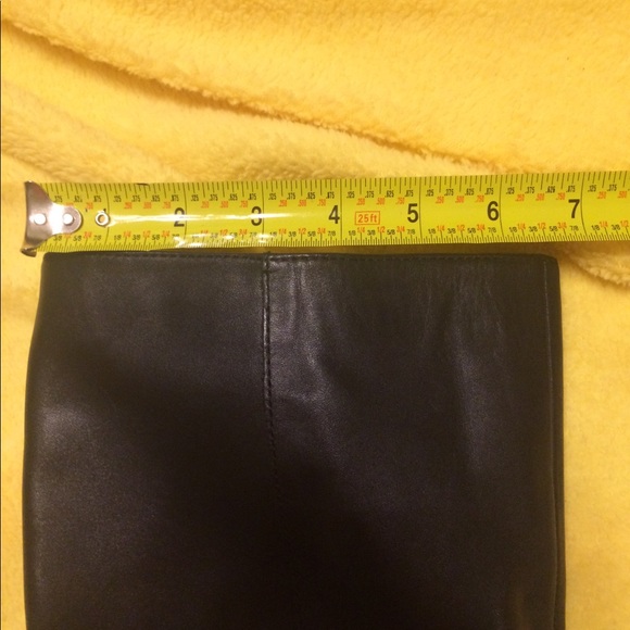 LIKE NEW J Jill Women’s Black Leather Riding Boots - Picture 5 of 7